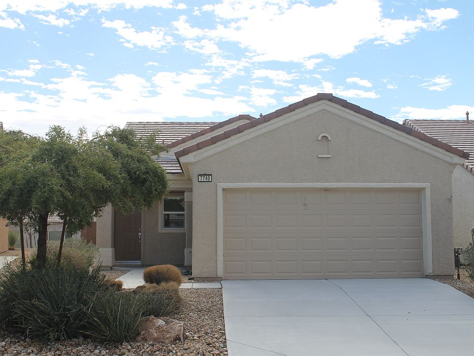 7740 Starthroat Ct