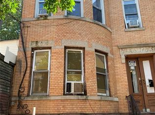 1746 Grove St, Flushing, NY 11385