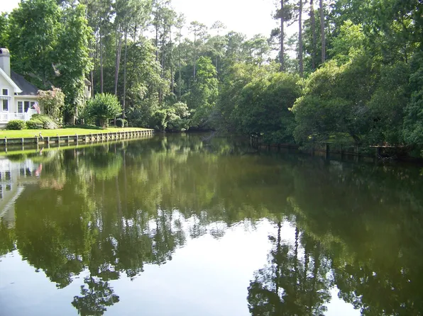 15 Coventry Ln, Hilton Head Island, SC 29928
