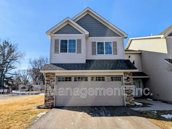 5286 Greenwood Dr, Mounds View, MN 55112