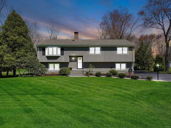 30 Boot Shop Lane, Monroe, CT 06468