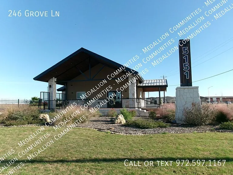 246 Grove Ln — Photo 12