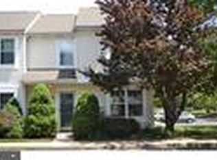 6403 Rolling Hill Dr, North Wales, PA 19454