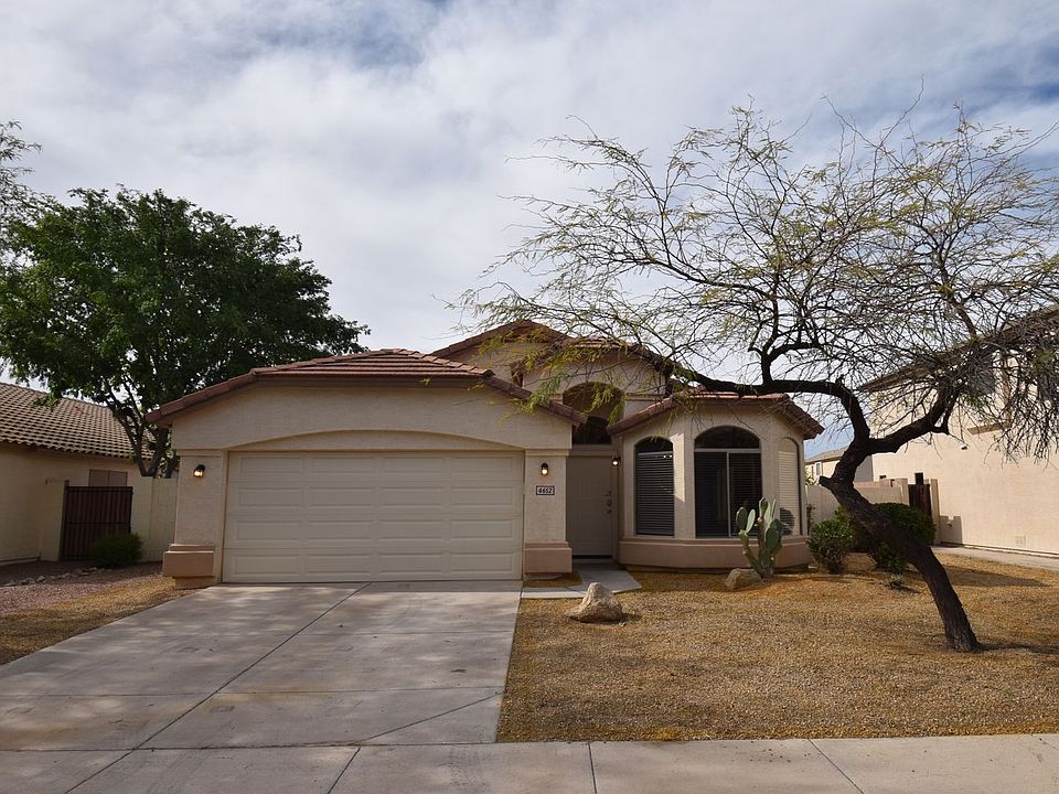 1st image of 4652 E Cherry Hills Dr
