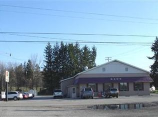 735 E Taggart St, East Palestine, OH