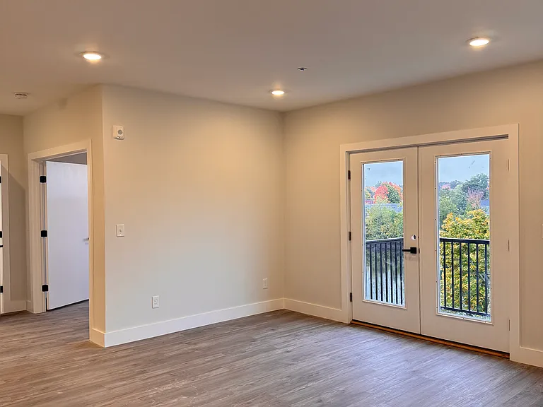 229 Water St #202 — Photo 10