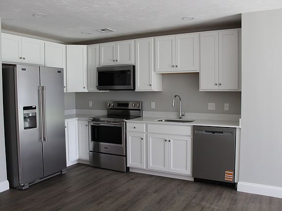 3rd image of 188 Providence Rd #2101
