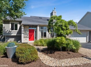 216 Pine Ridge Ln, Montgomery, IL 60538