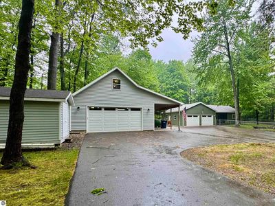 4546 Prouty Rd, Traverse City, MI, 49686