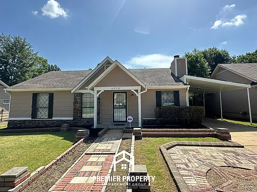 4518 Country Brook Dr Photo 1