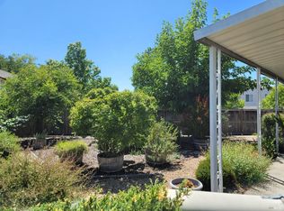 23 Cardinal Way, Santa Rosa, CA 95409