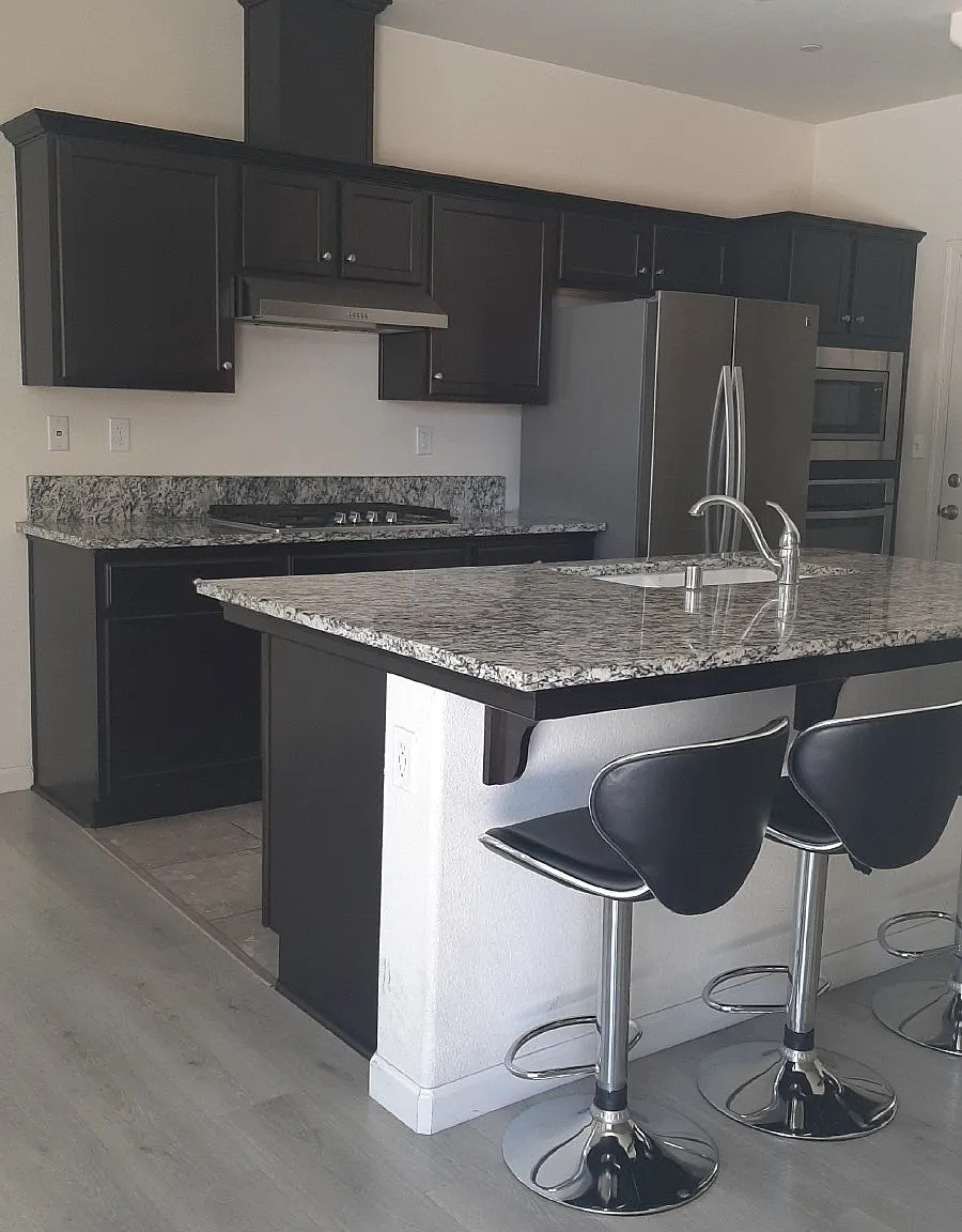 3 bed, 2.5 bath, 1512 sqft, $1,900 — Photo 2