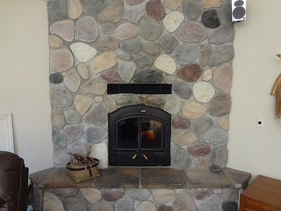 4th image of 7395 Belfair Dr