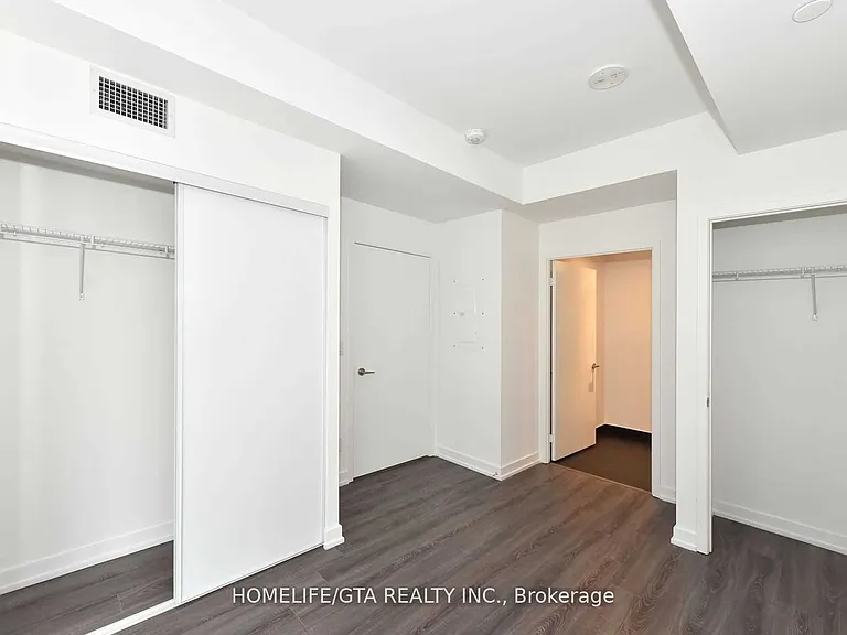 20 Edward St #708 — Photo 23