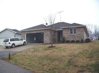 105 Trevino Rd, Gravois Mills, MO 65037