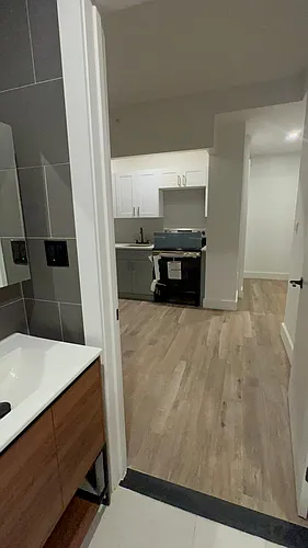 1801 Weeks Ave #5J Photo 1
