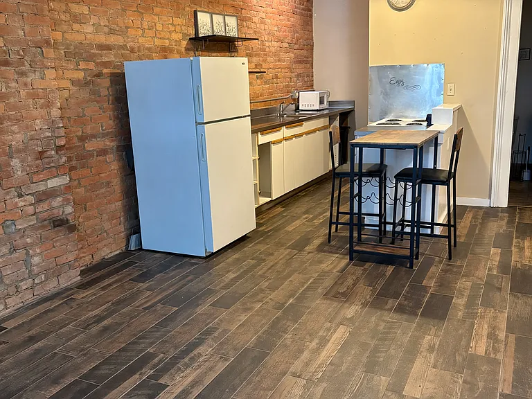 128 Washington St #2F — Photo 8