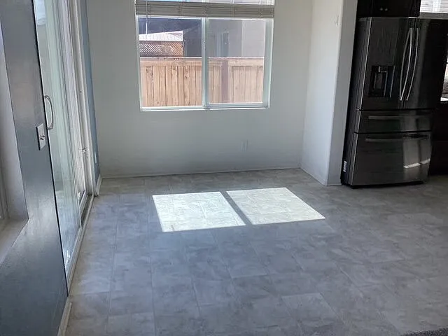 2446 Lugar Hermoso Ct — Photo 7
