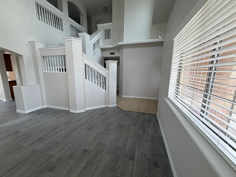 11481 Lucio Moreno Dr — Photo 5