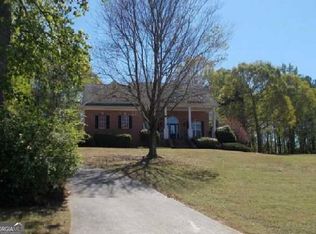 9435 Grande Dr, Winston, GA 30187
