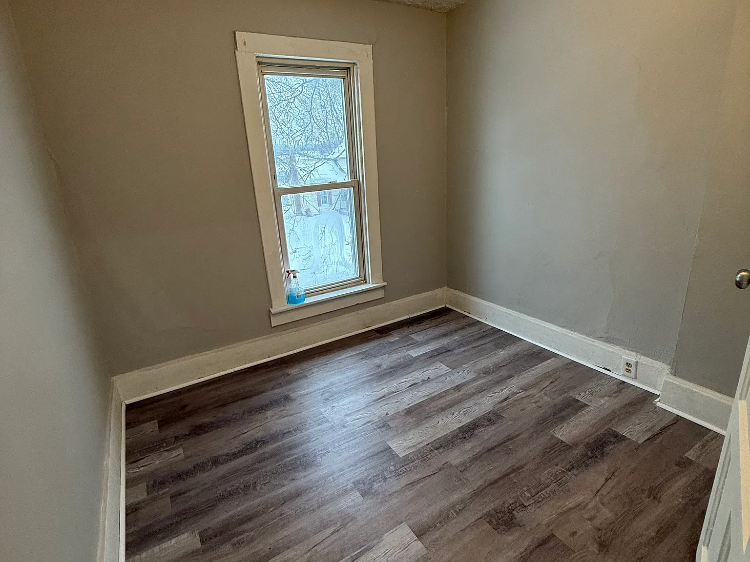 2 bed, 1000 sqft, $950 — Photo 4