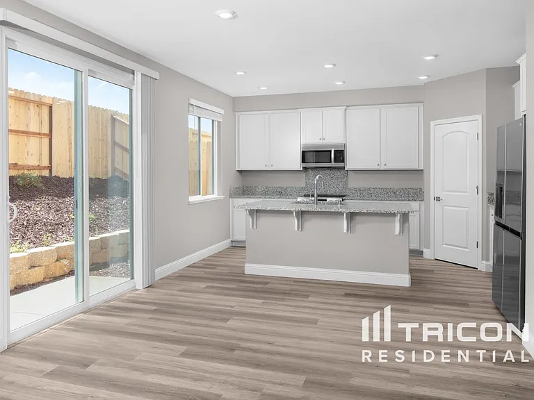 Tricon Sunridge — Photo 35