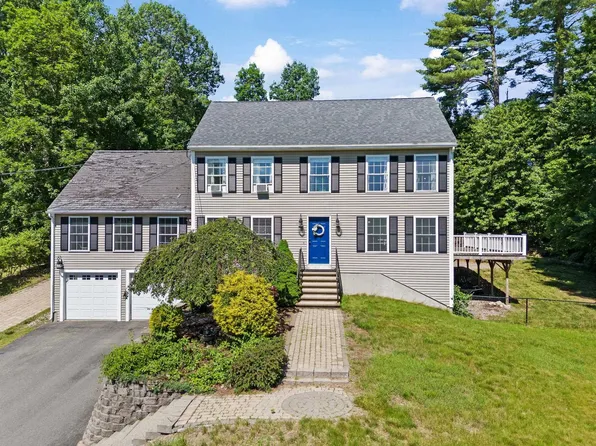 29 Red Squirrel Lane, Chester, NH 03036