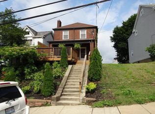 326 Sweetbriar St, Pittsburgh, PA 15211