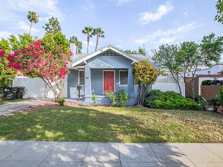 1170 Sonora Ave — Photo 3
