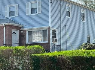 129 Drake Ave, New Rochelle, NY 10805