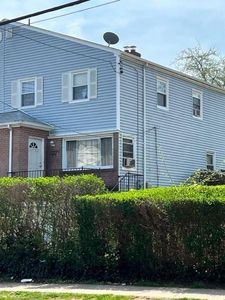 129 Drake Avenue, New Rochelle, NY, 10805
