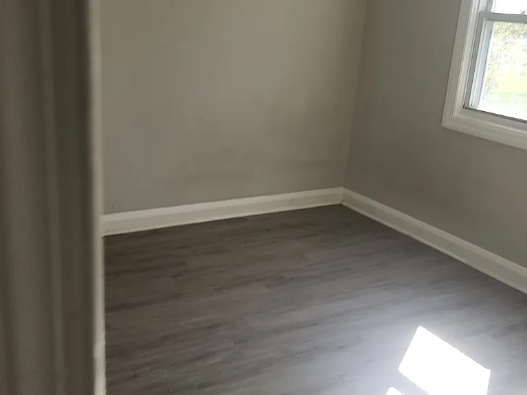 716 Mansfield Rd — Photo 5