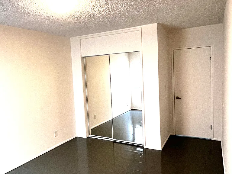 1236 Leighton Ave #1 — Photo 13