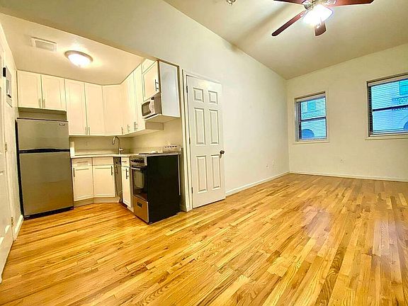 5th image of 254 W 73rd St #7G