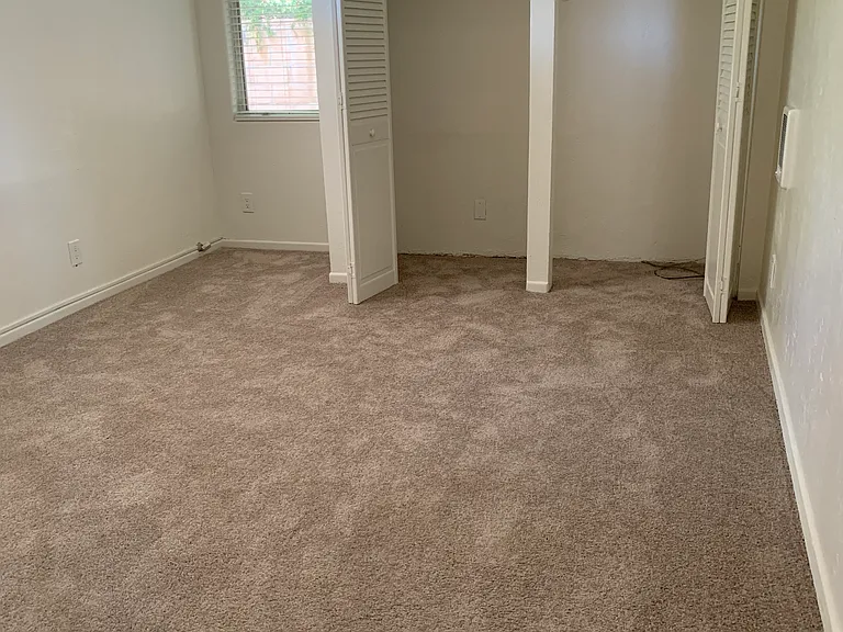 2542 Crescent Ave — Photo 20