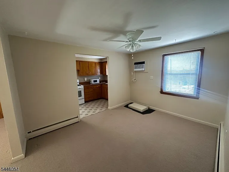 30 Garden Ave — Photo 6