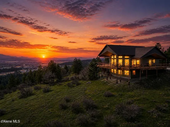 10653 N Payment Peak Rd, Hauser, ID 83854