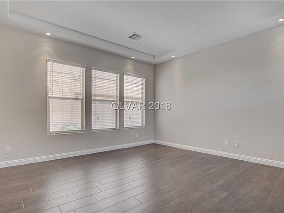 4th image of 2348 Martinique Ave