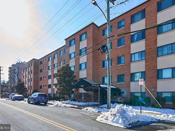 2nd image of 1300 S Arlington Ridge Rd APT 504