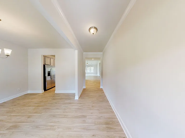 Quinn Residences at McCart Landing — Photo 40