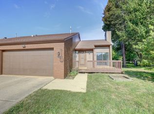 2109 Monona Ct, Champaign, IL 61820