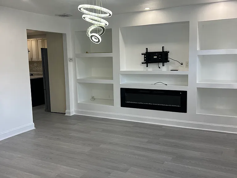 2507 Crane Pl — Photo 6