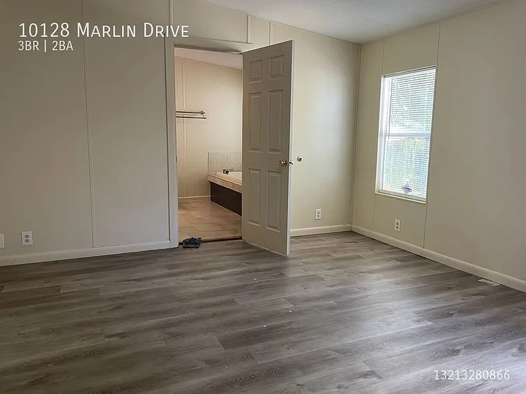 10128 Marlin Dr — Photo 9