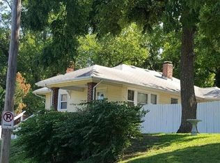 1729 S Glenwood Ave, Independence, MO 64052