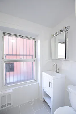 Rented by Skyward | media 28