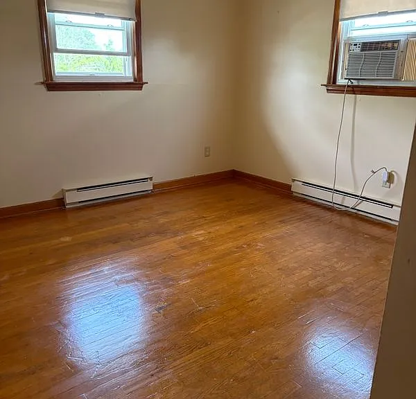 27 Gilbert Ln — Photo 4