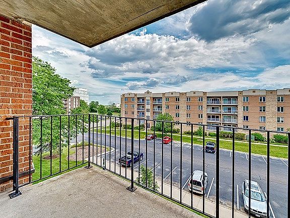 5th image of 2200 S Grace St #6-404