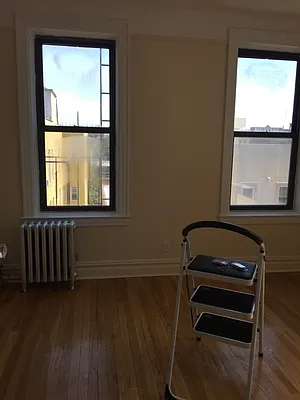 Rented by Page Real Estate | media 21