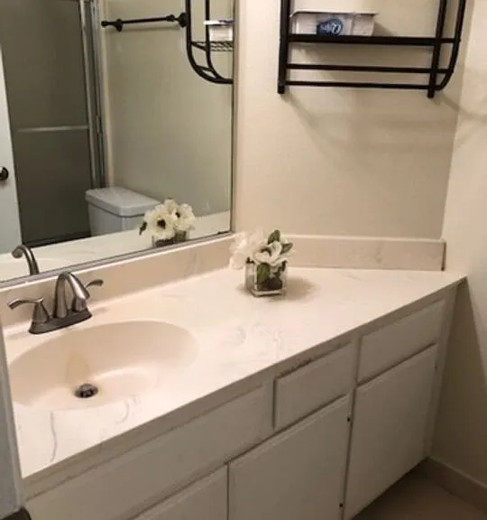 1943 Selby Ave #101 — Photo 8