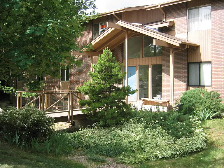 1895 Alpine Ave #B12 — Photo 3